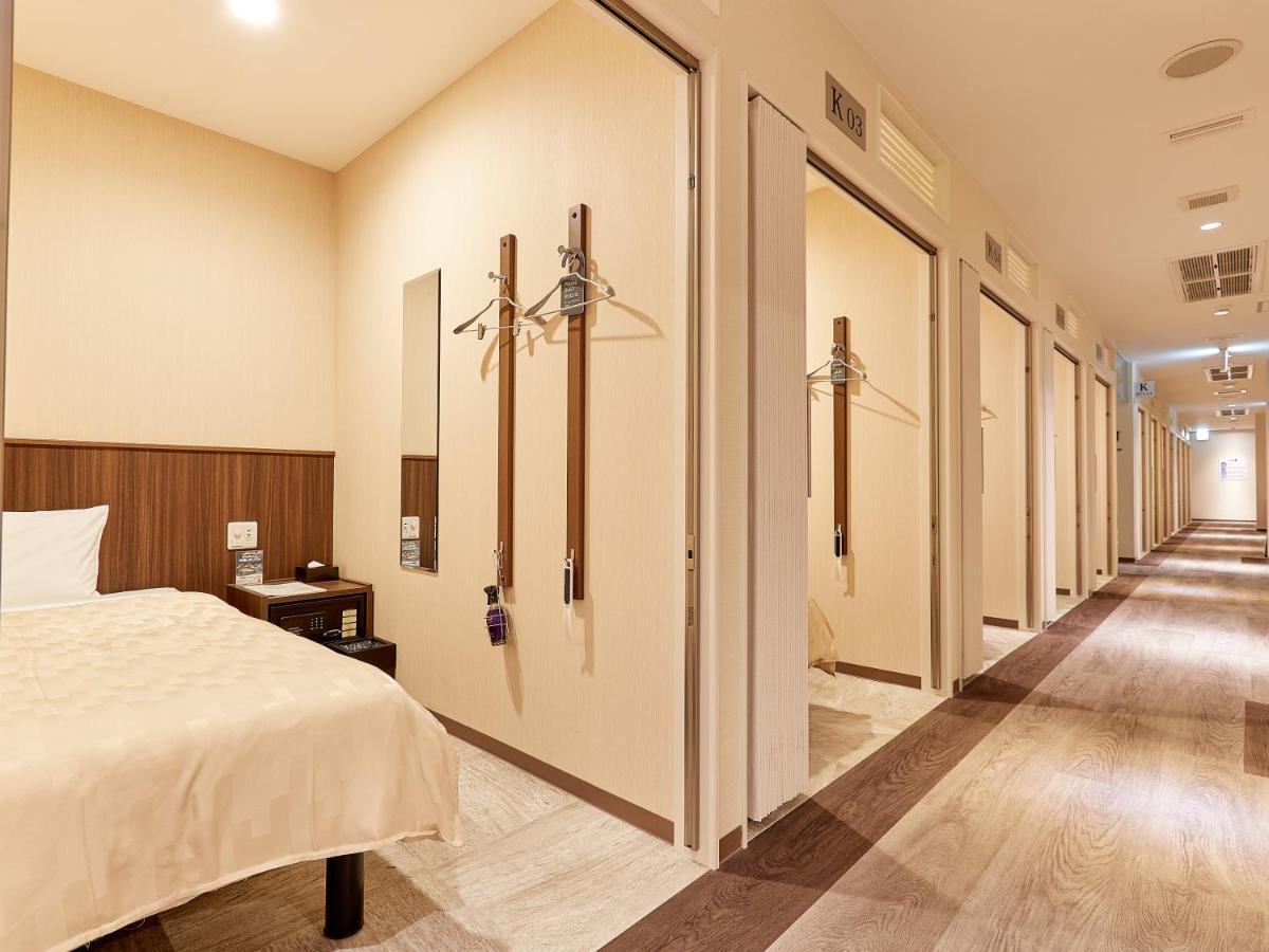 Grand Cabin Hotel Naha Oroku Esterno foto